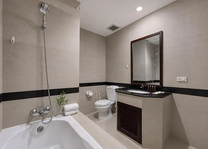 Near Bts L Spacious 57 Sqm L Work-friendly *